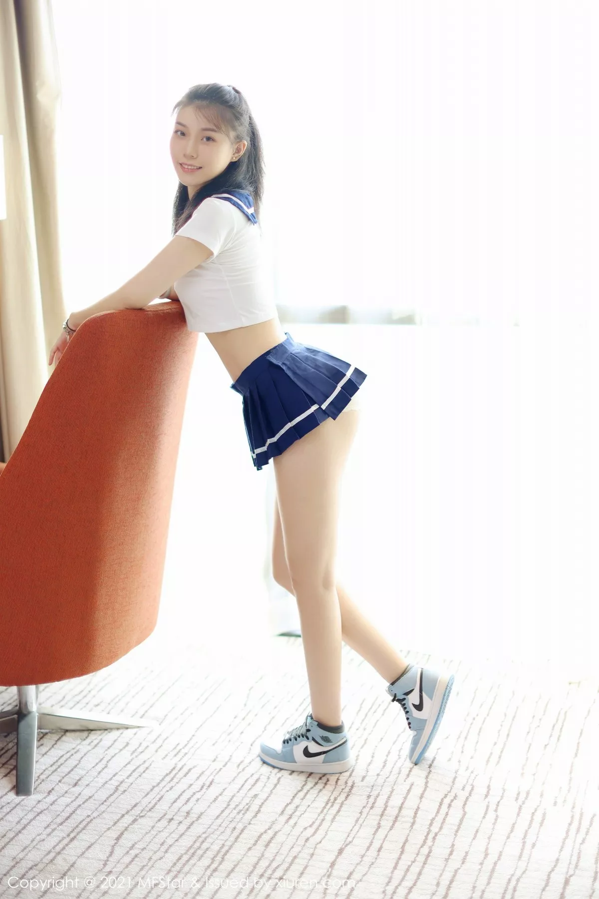 [MFStar模范学院]第526期一颗甜蛋黄写真 [50P]-029