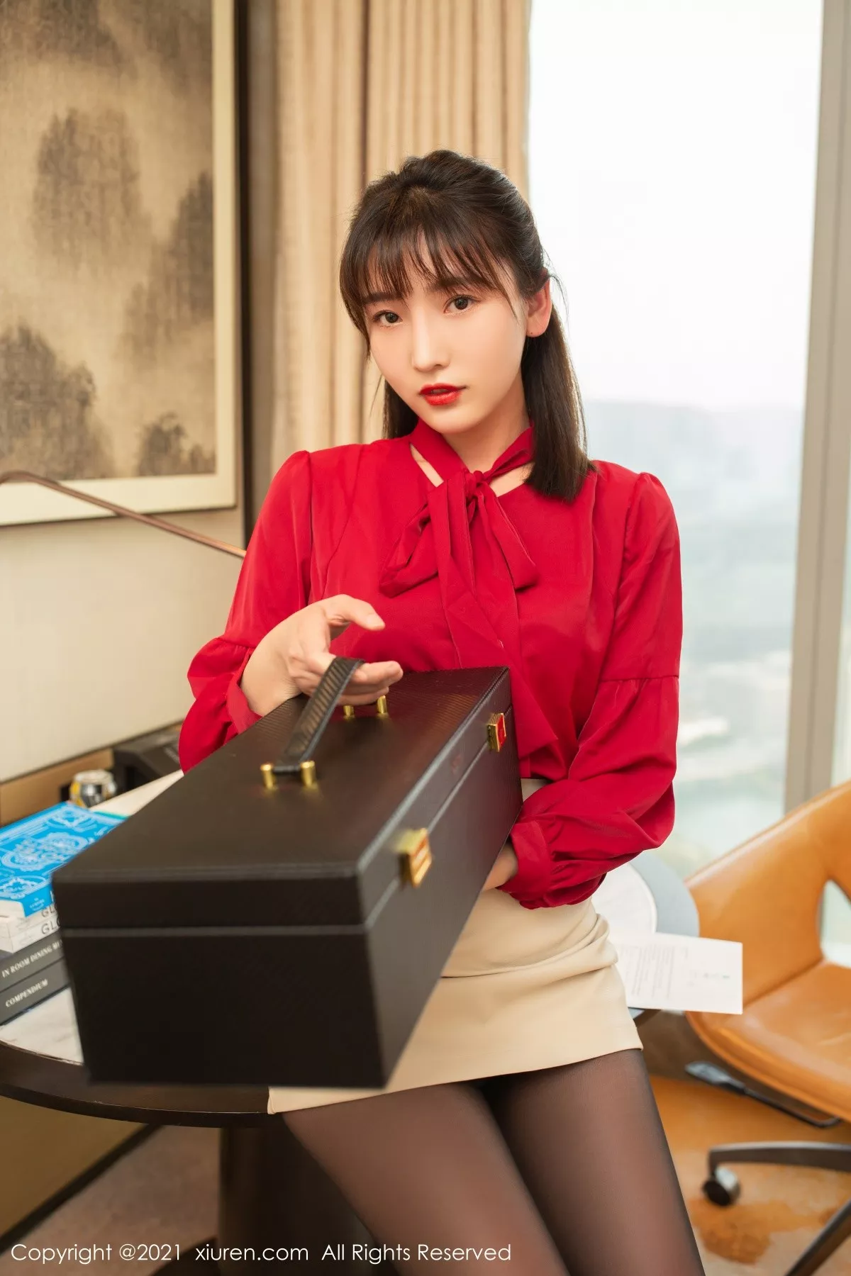 [XiuRen秀人网]第3819期陆萱萱写真 [68P]-003