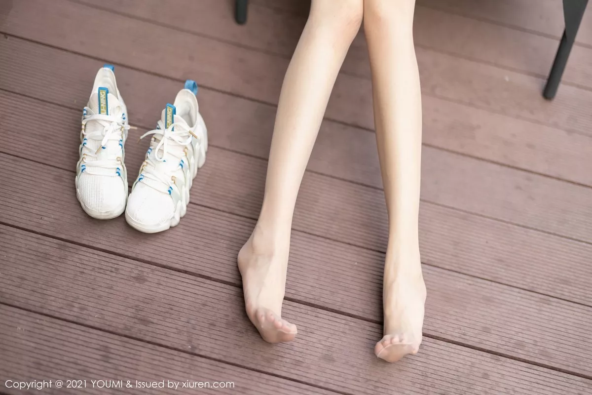[YouMi尤蜜荟]第684期果儿写真 [45P]-022