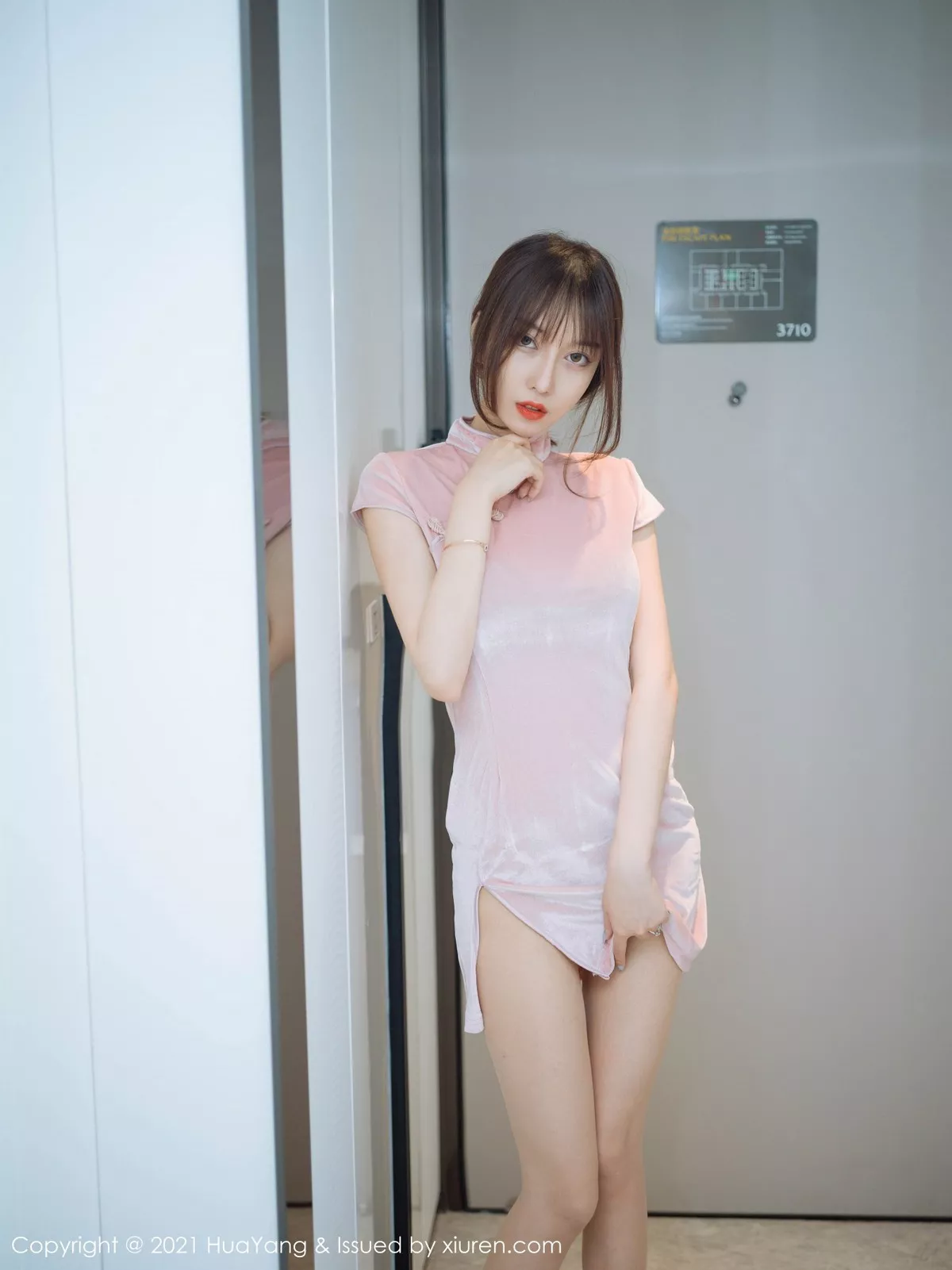 [HuaYang花漾]第430期玥儿玥写真 [51P]-019