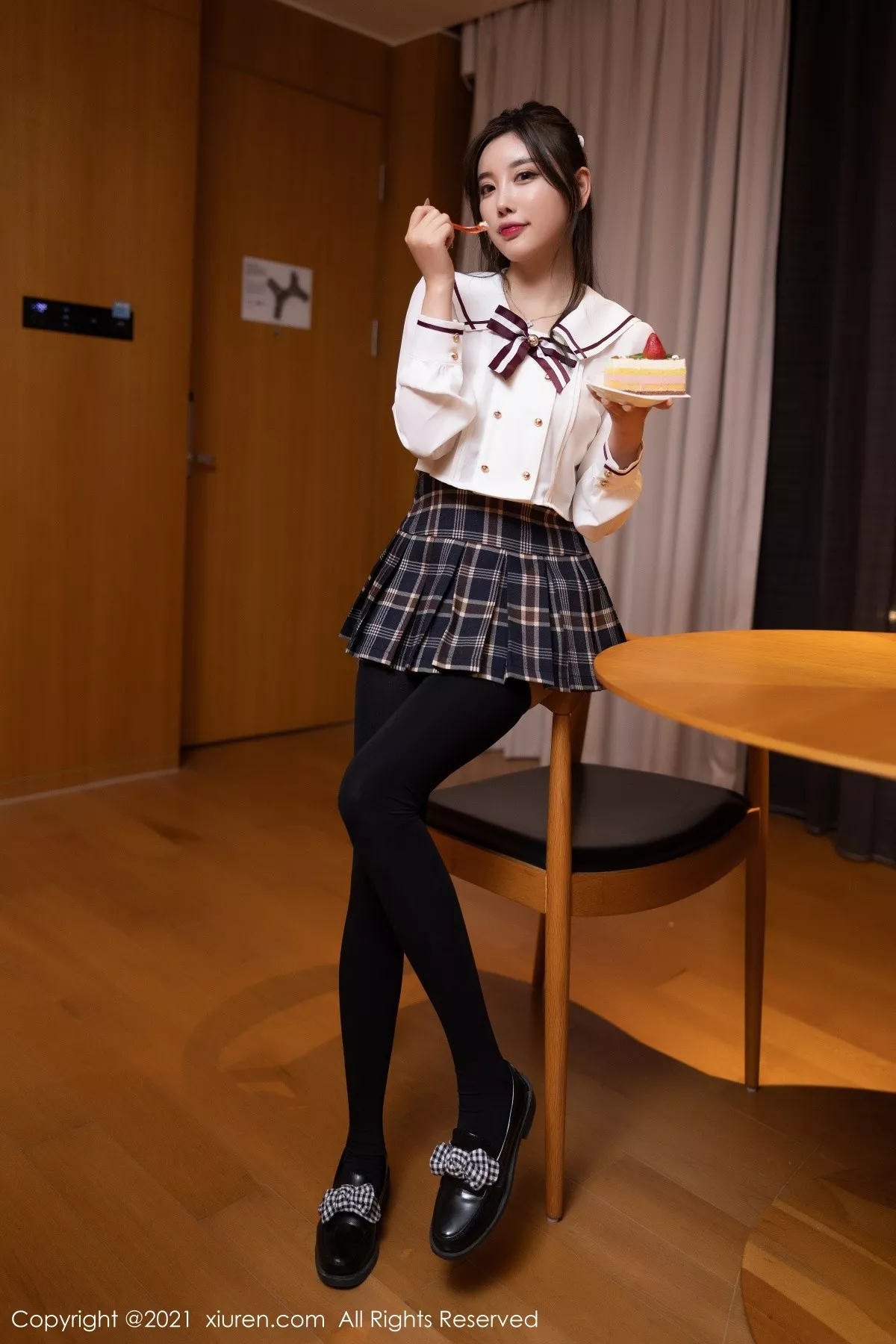 [XiuRen秀人网]第3723期杨晨晨写真 [61P]-008