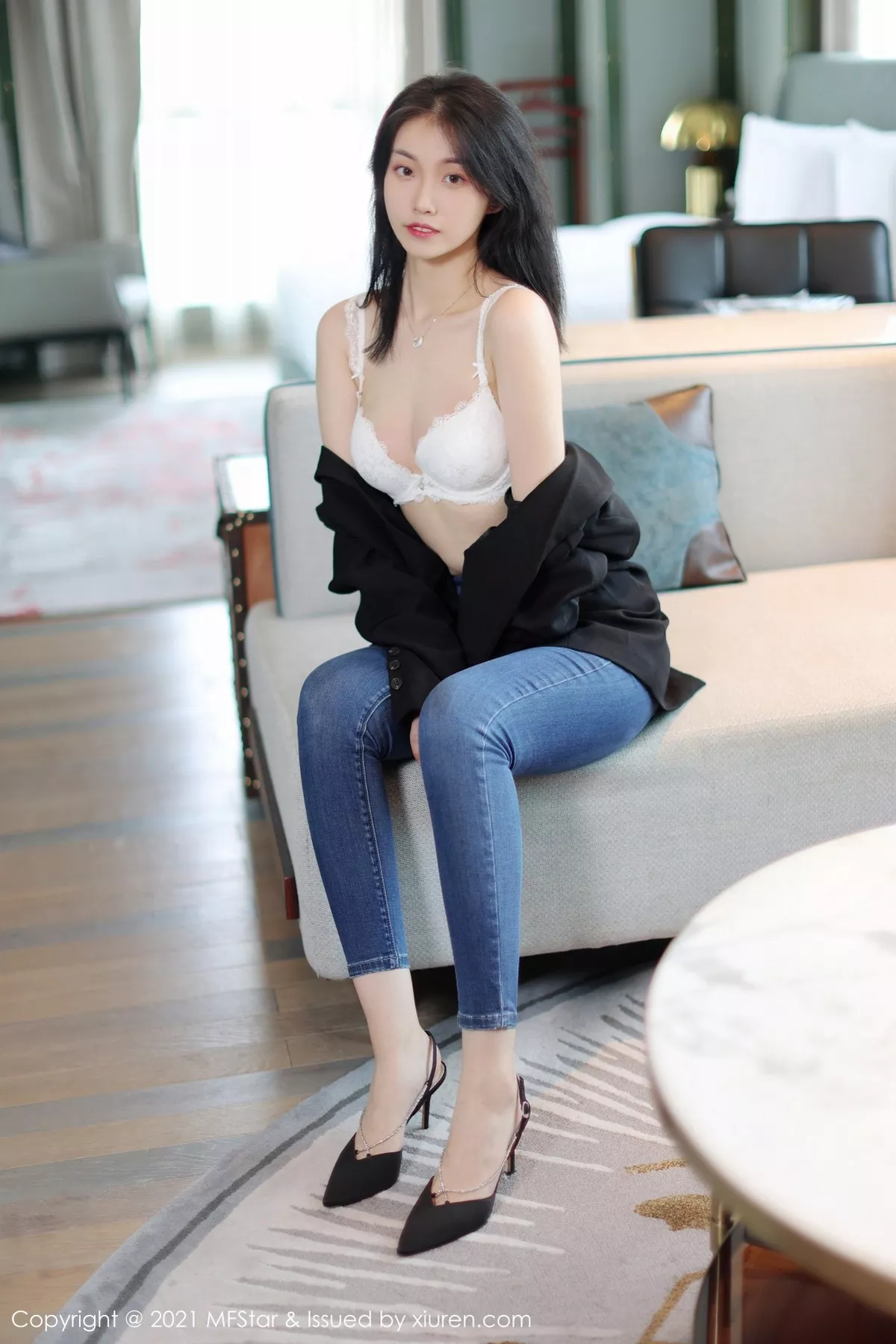 [MFStar模范学院]第530期一颗甜蛋黄写真 [50P]-030