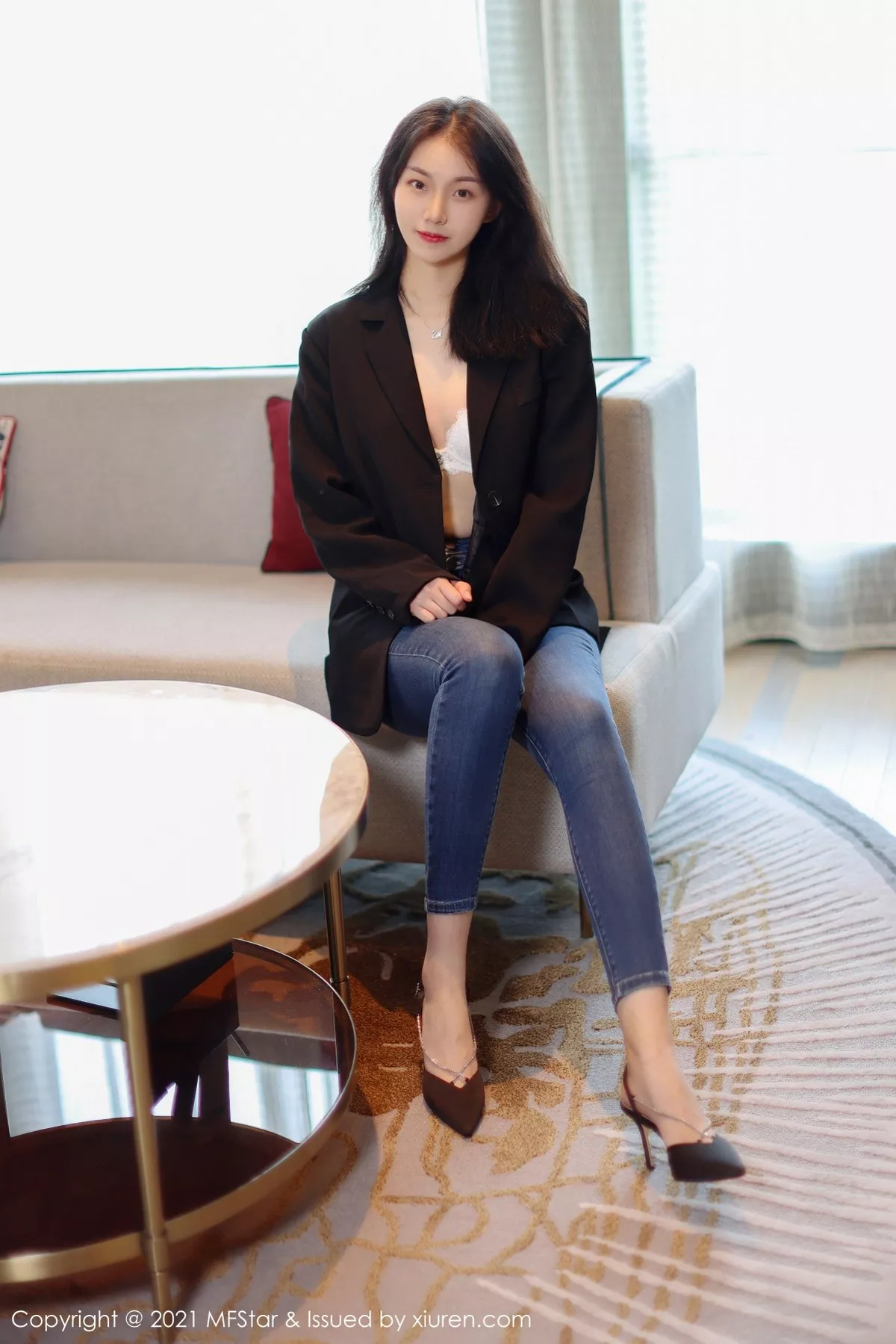 [MFStar模范学院]第530期一颗甜蛋黄写真 [50P]-010