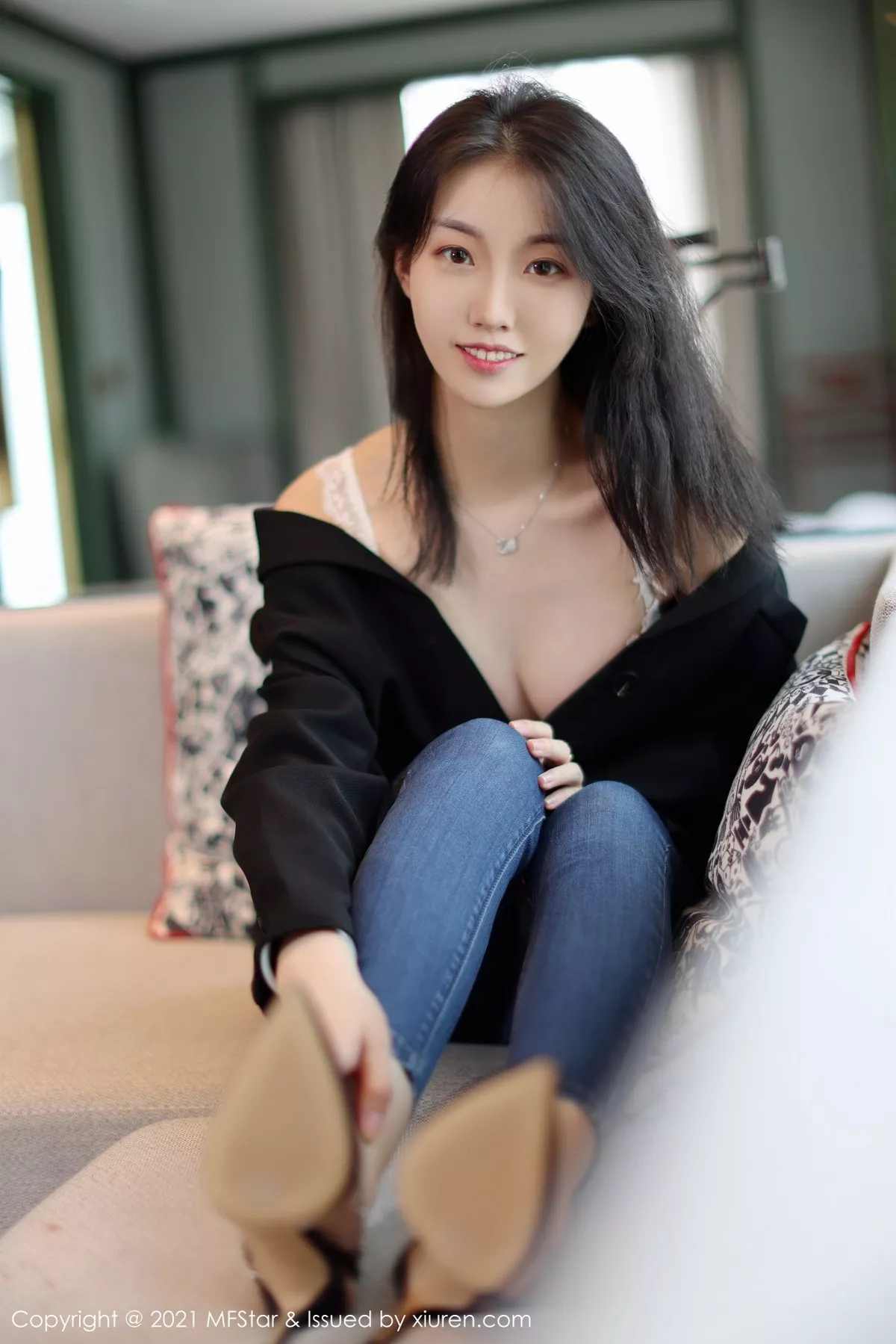 [MFStar模范学院]第530期一颗甜蛋黄写真 [50P]-024