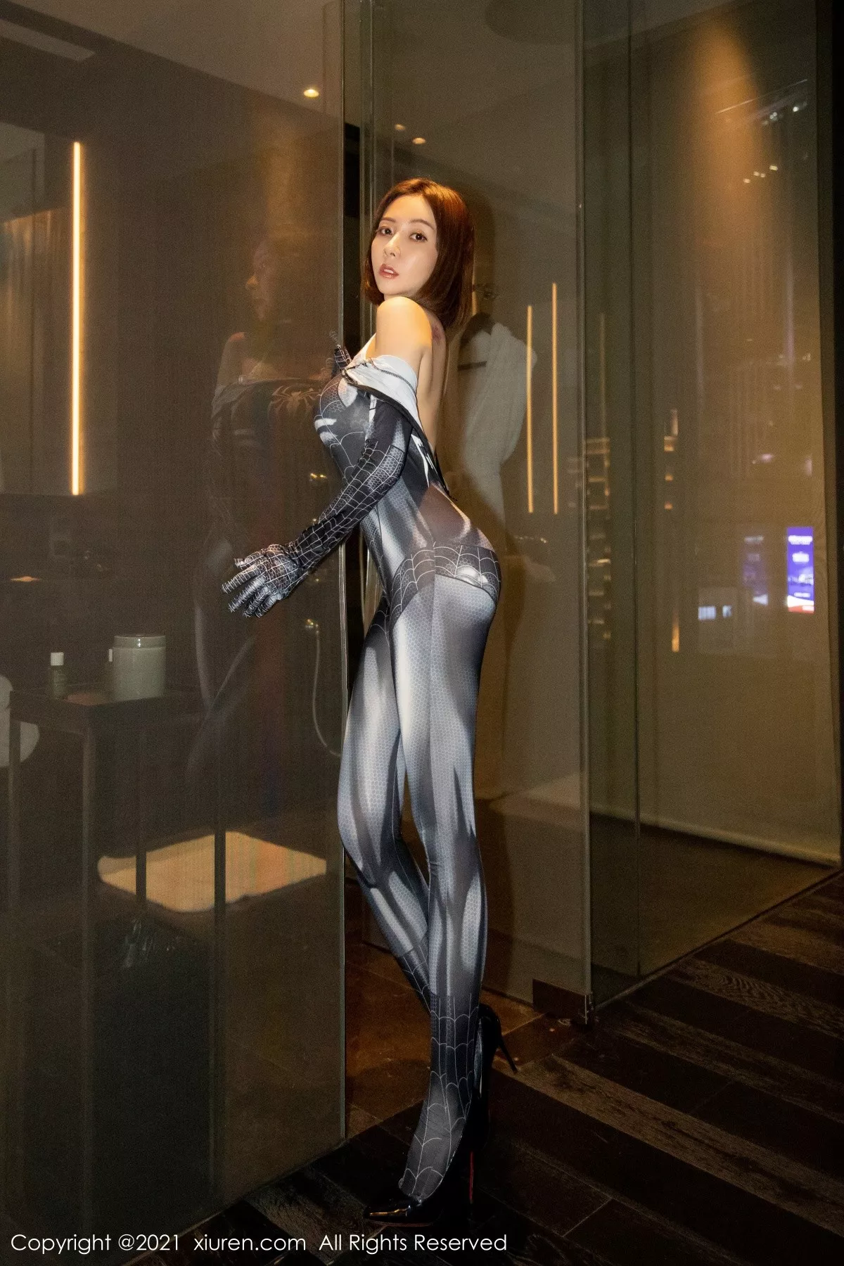 [XiuRen秀人网]第3869期果儿写真 [70P]-018