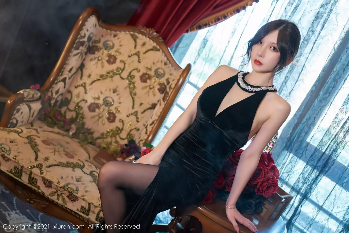 [XiuRen秀人网]第3879期周于希写真 [85P]-002