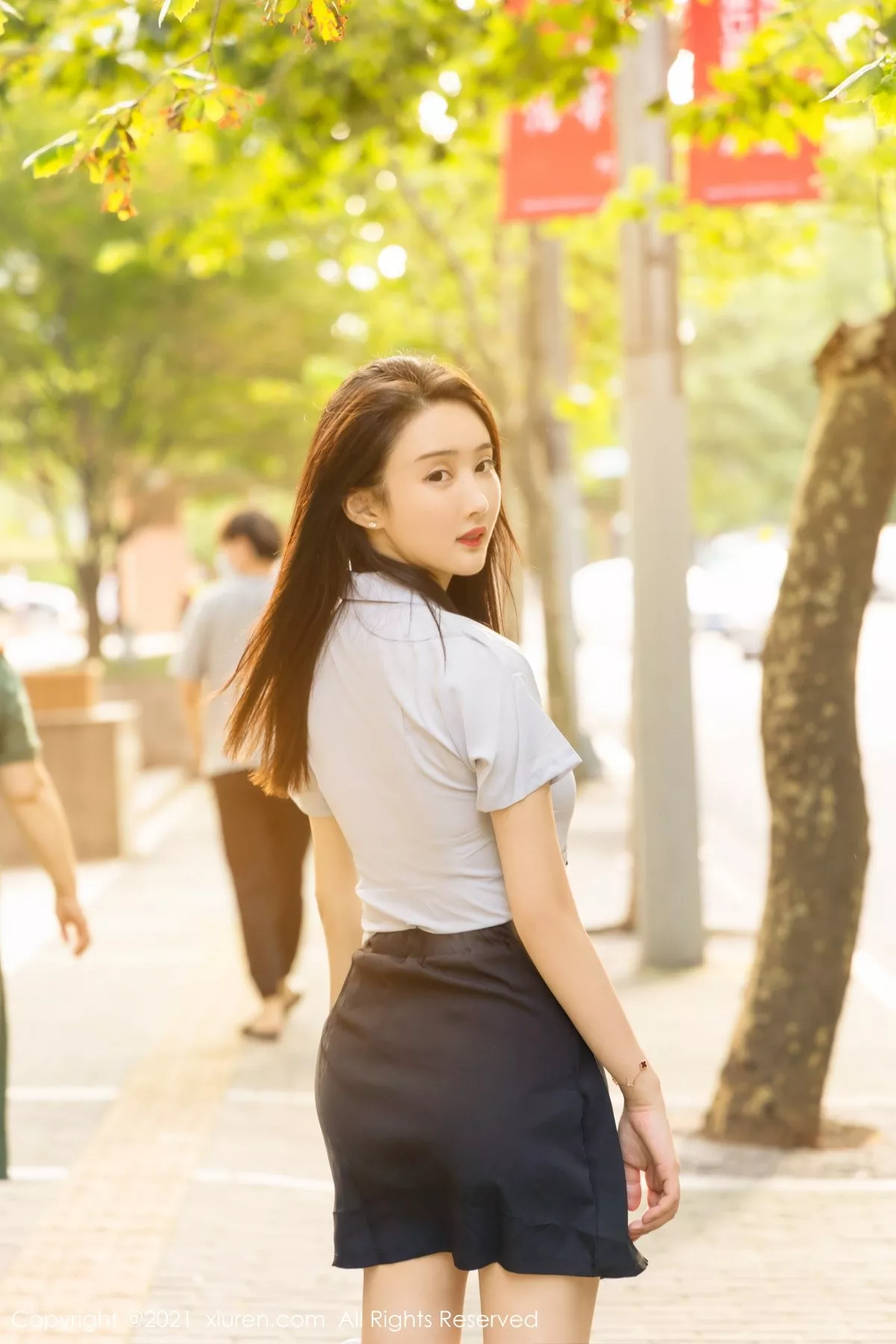[XiuRen秀人网]第3918期宝宝写真 [66P]-002