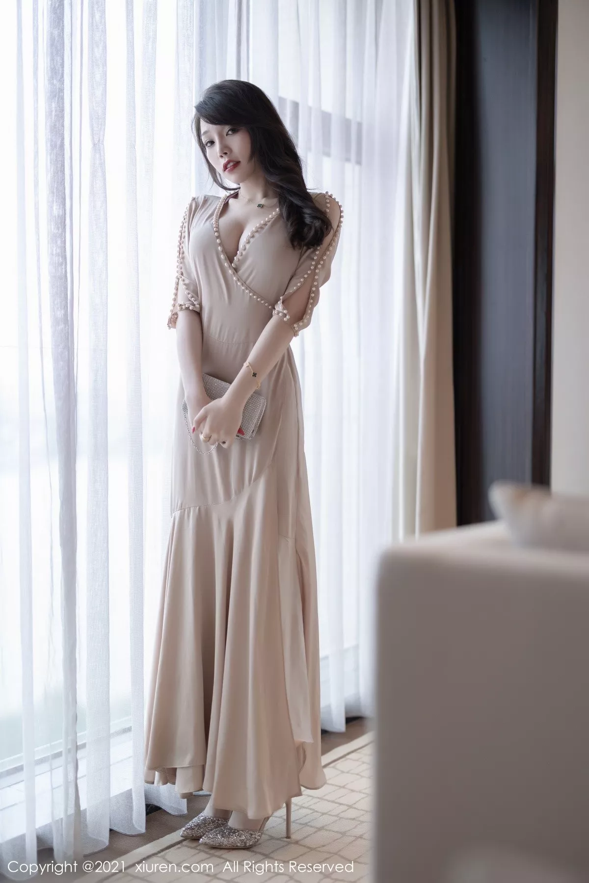 [XiaoYu画语界]第613期芝芝写真 [61P]-002