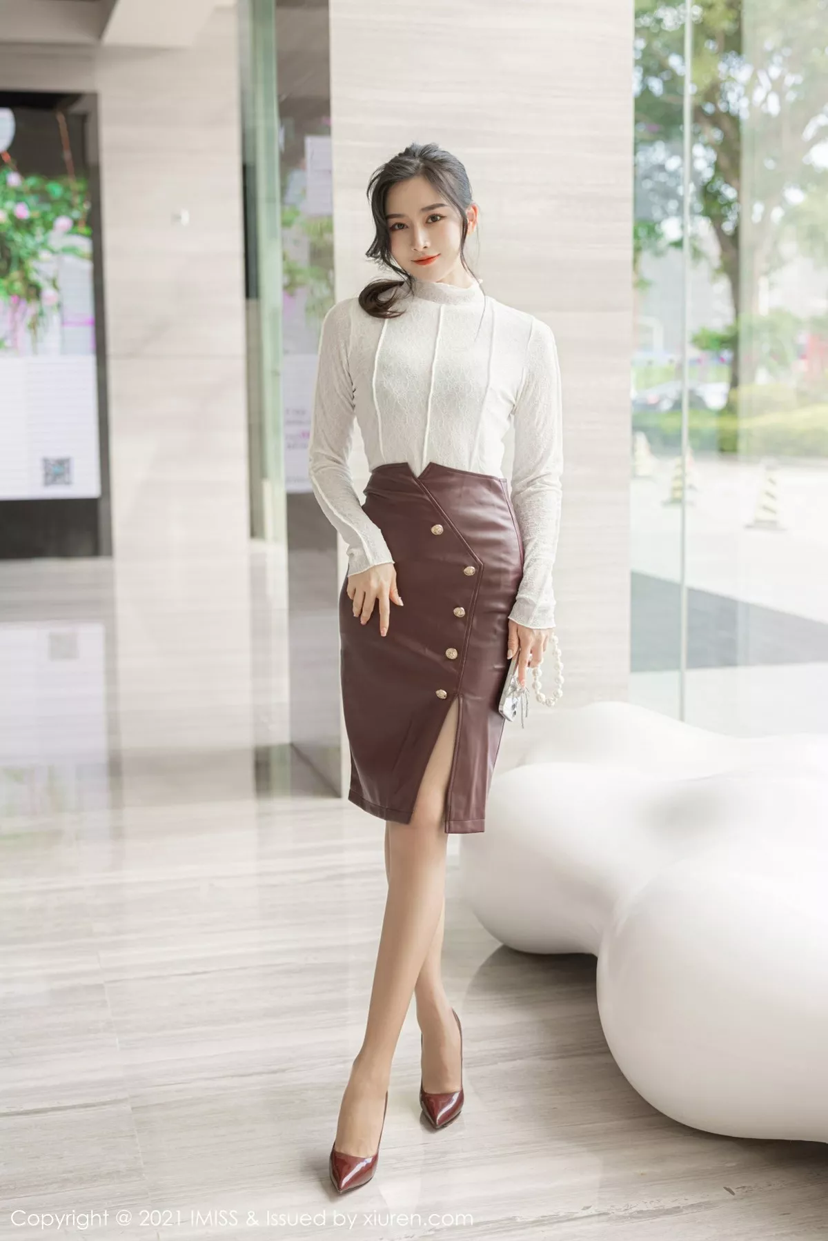 [Imiss爱蜜社]第630期Vanessa写真 [67P]-001