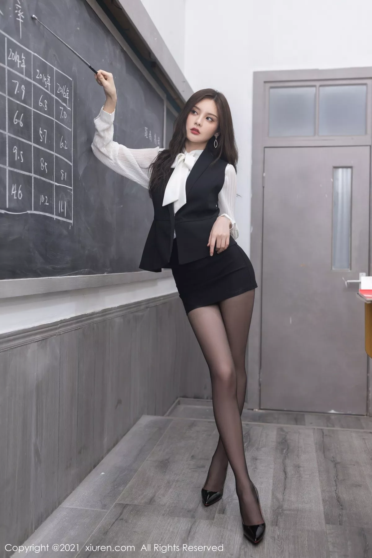 [XiuRen秀人网]第3852期王心怡写真 [82P]-009