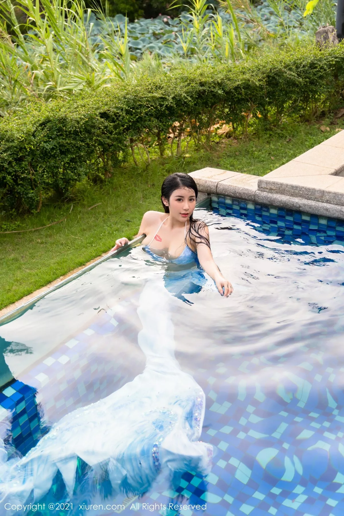 [XiuRen秀人网]第3849期美七写真 [42P]-001