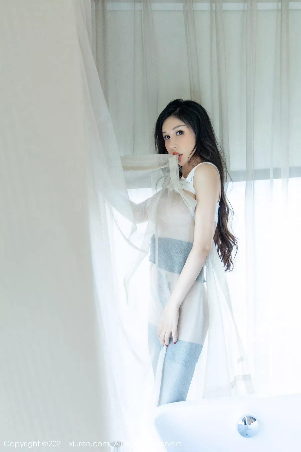 [XiuRen秀人网]第3993期田冰冰写真 [50P]-049
