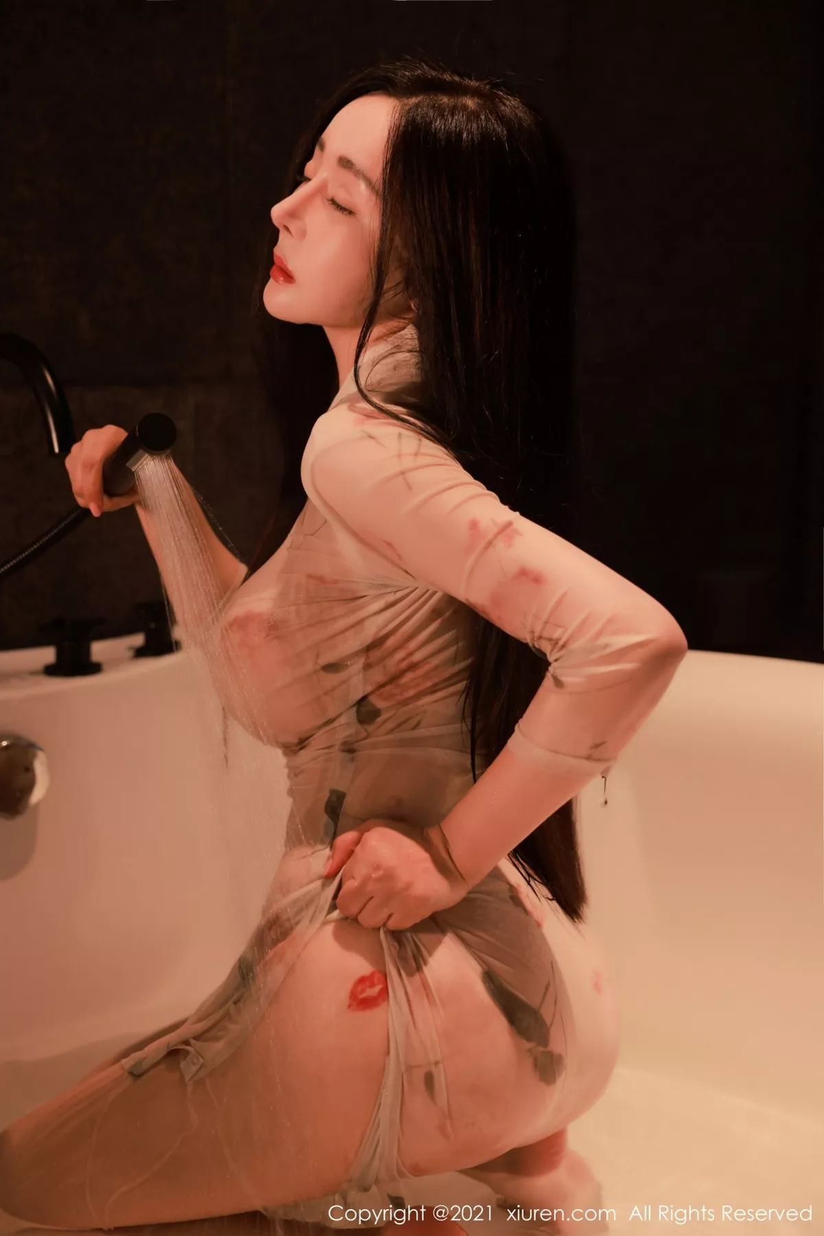 [XiuRen秀人网]第4002期允爾写真 [82P]-024