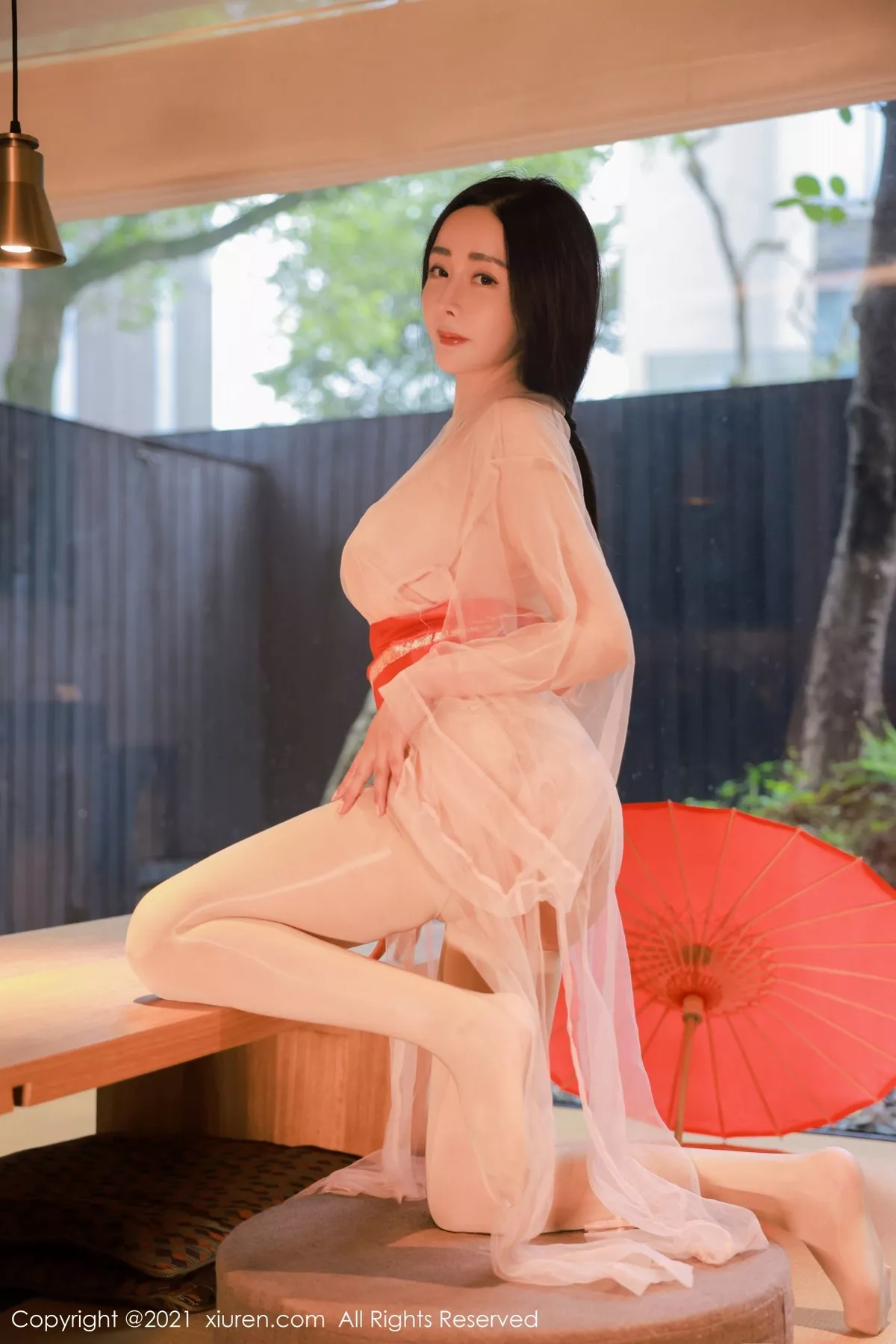 [XiuRen秀人网]第4002期允爾写真 [82P]-039