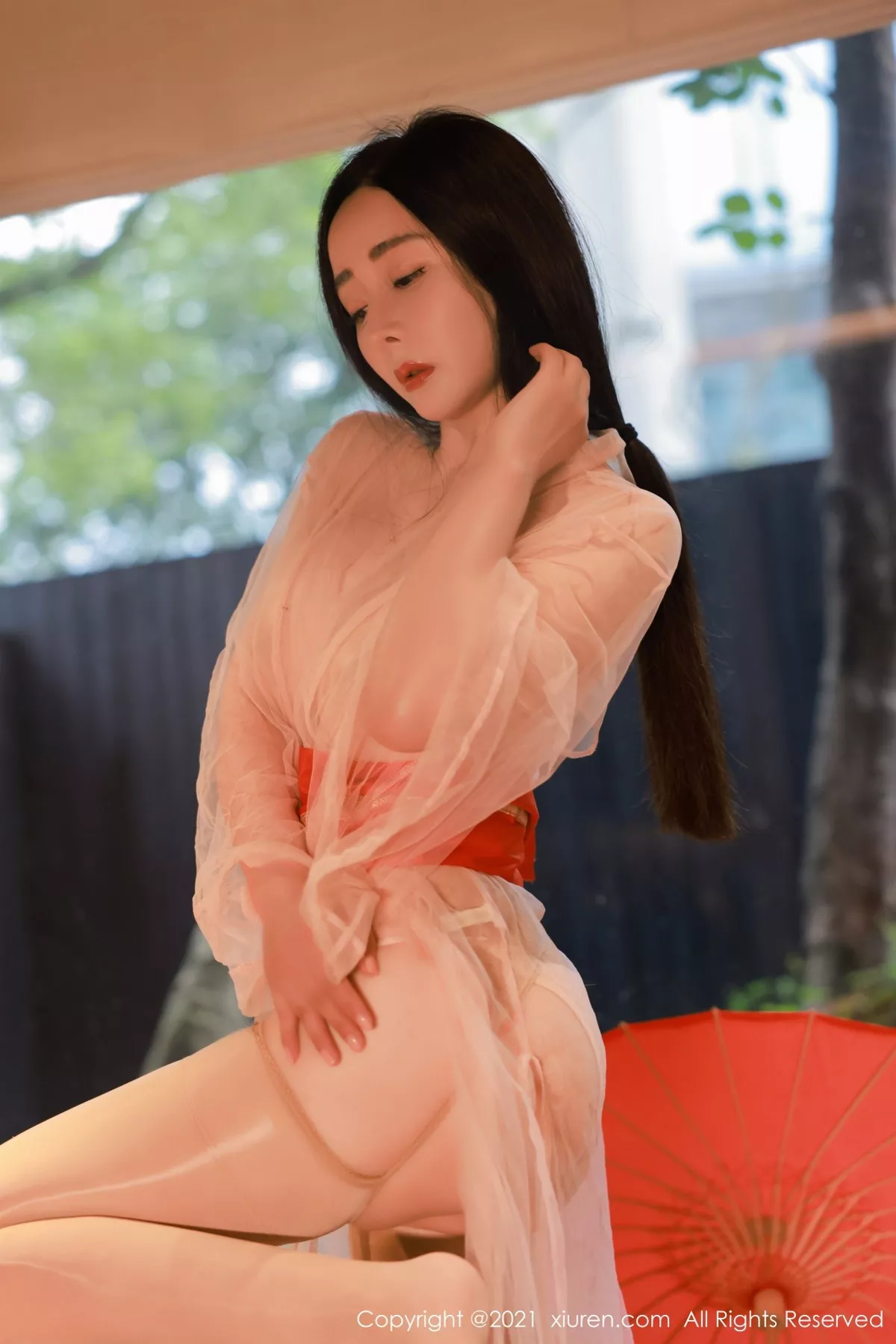 [XiuRen秀人网]第4002期允爾写真 [82P]-043
