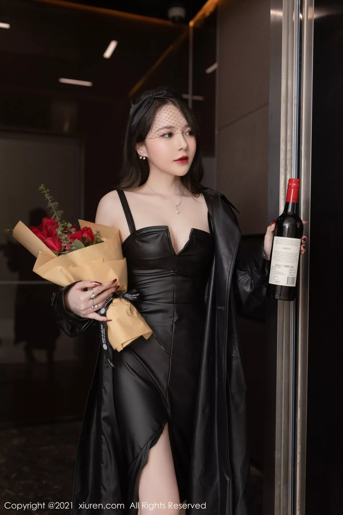 [XiuRen秀人网]第4021期鱼子酱写真 [66P]-005