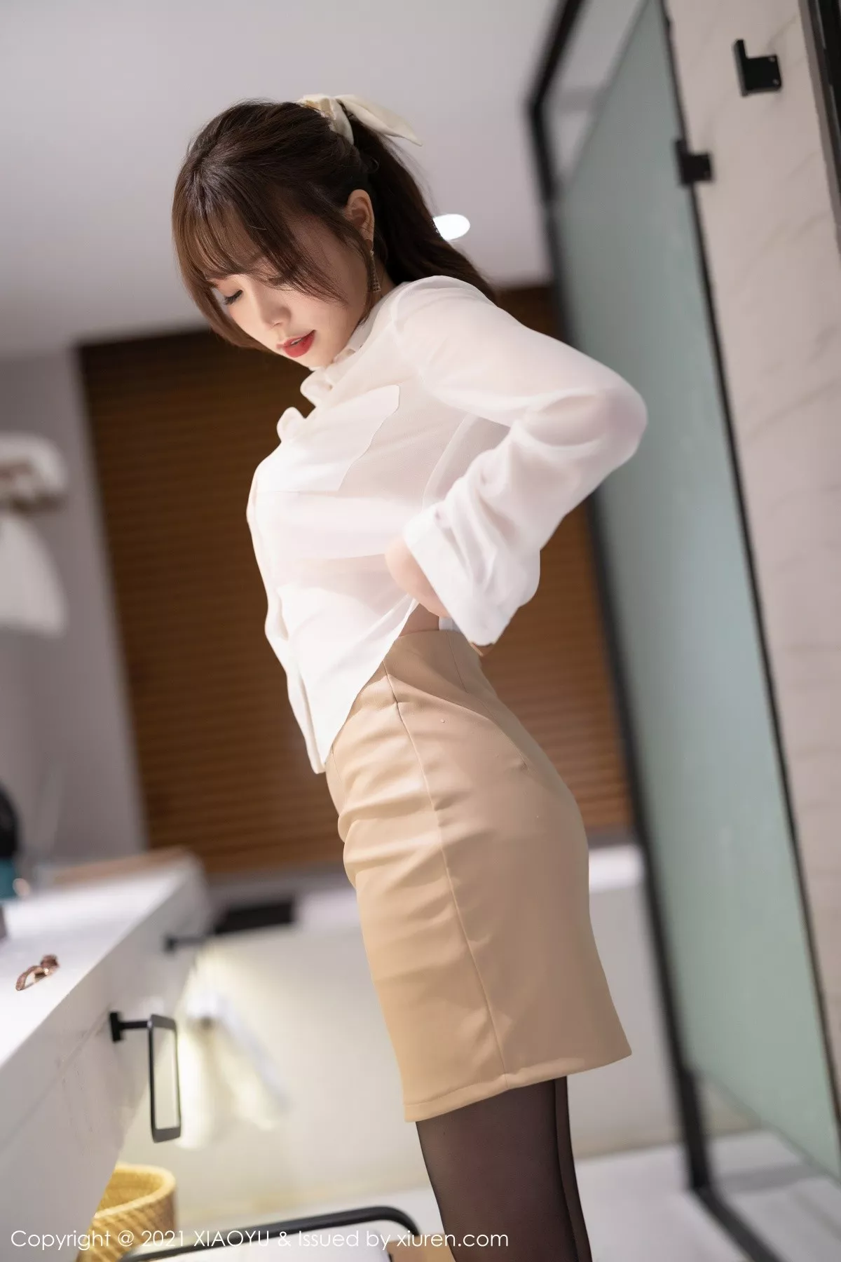 [XiaoYu画语界]第625期芝芝写真 [95P]-021