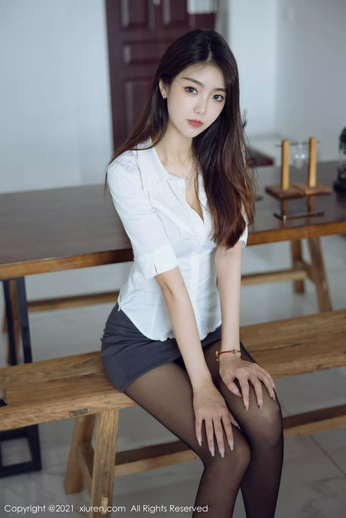 [XiuRen秀人网]第4019期可乐写真 [57P]-003