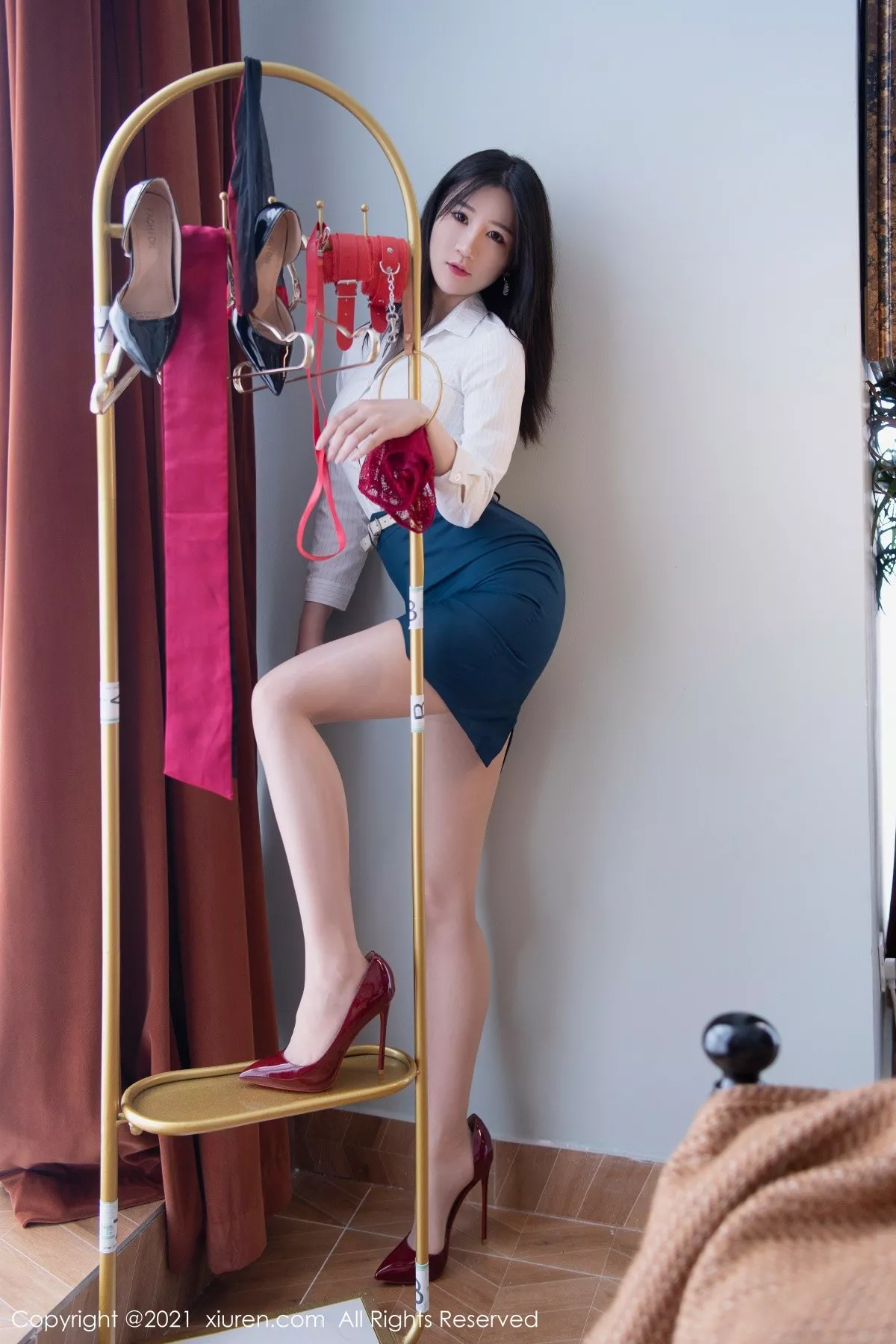 [XiuRen秀人网]第4022期顾乔楠写真 [61P]-001
