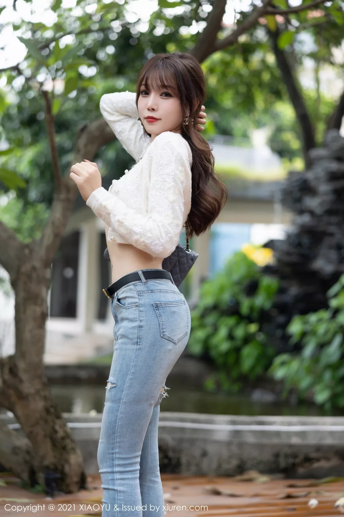 [XiaoYu画语界]第627期芝芝写真 [86P]-001