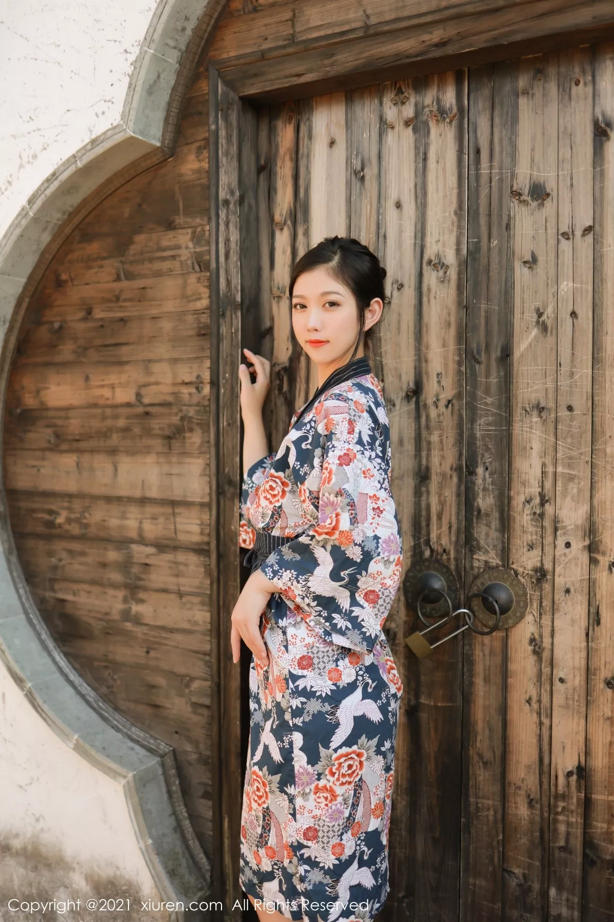 [XiuRen秀人网]第4032期李雅柔写真 [51P]-002
