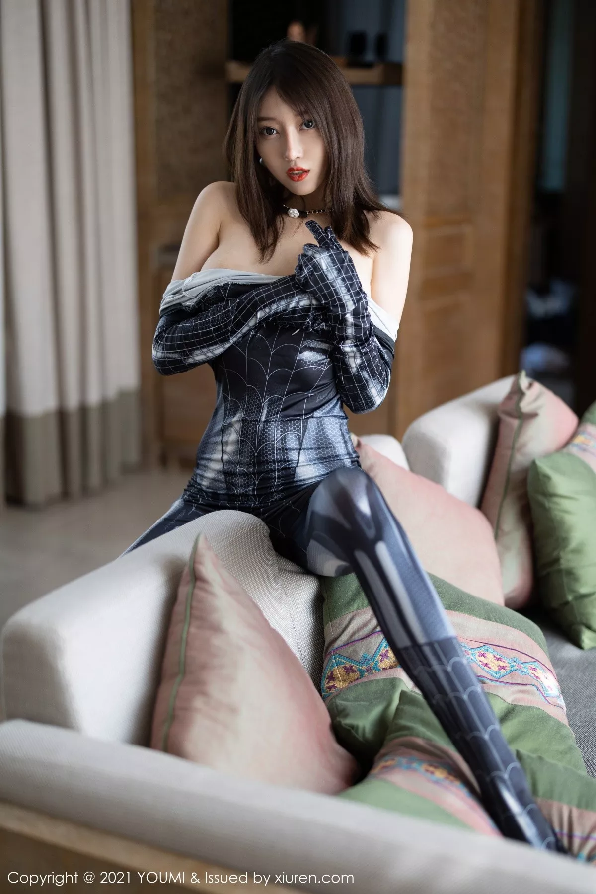 [YouMi尤蜜荟]第702期玥儿玥写真 [53P]-043