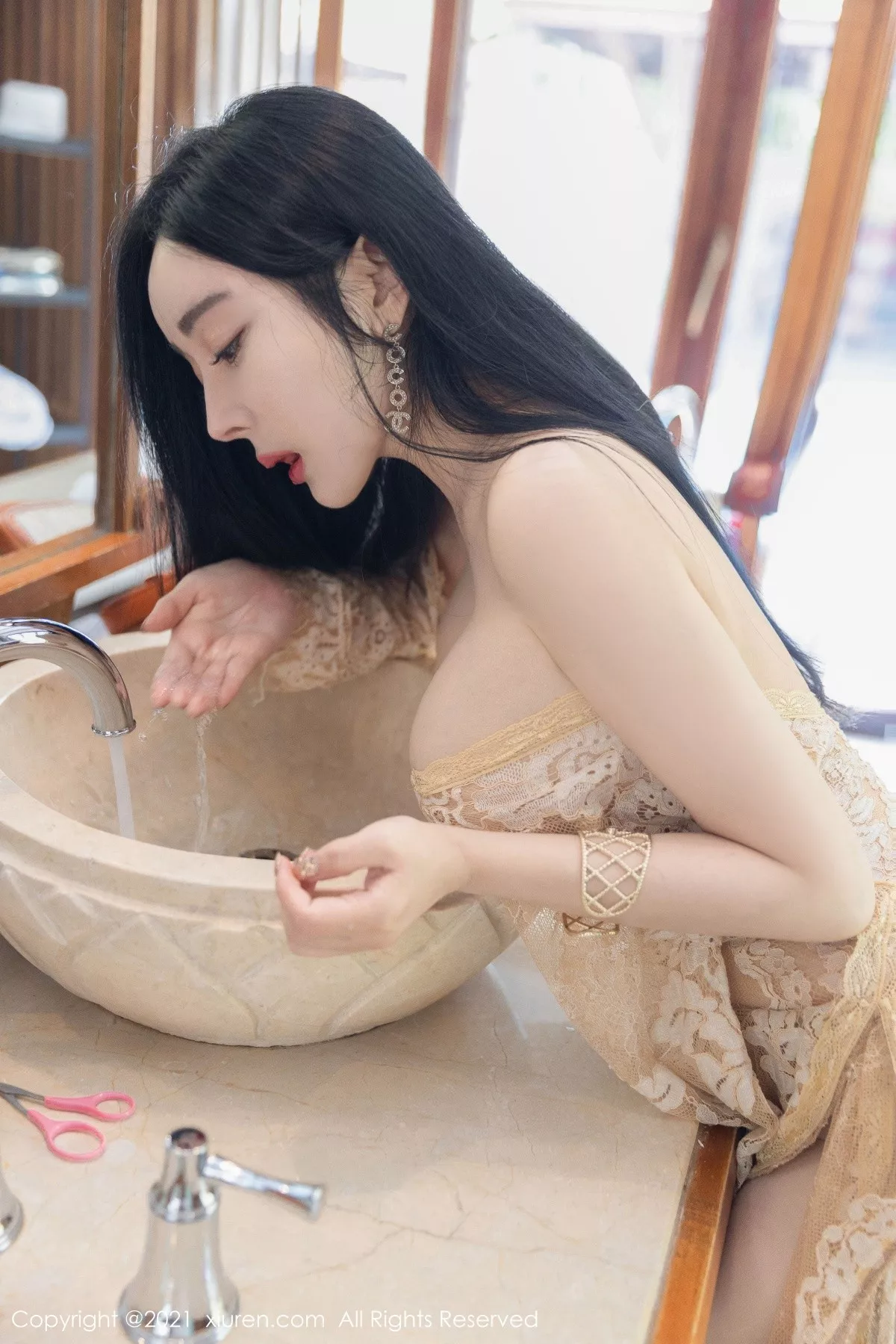 [XiuRen秀人网]第4040期允爾写真 [60P]-048