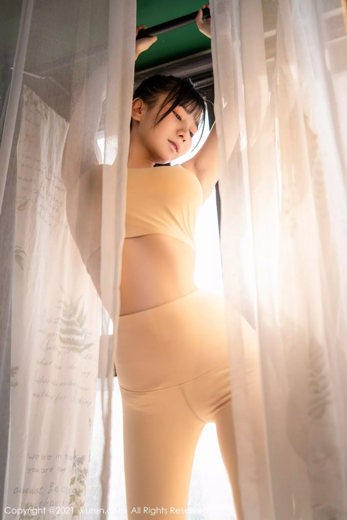 [XiuRen秀人网]第4036期小果冻儿写真 [56P]-005