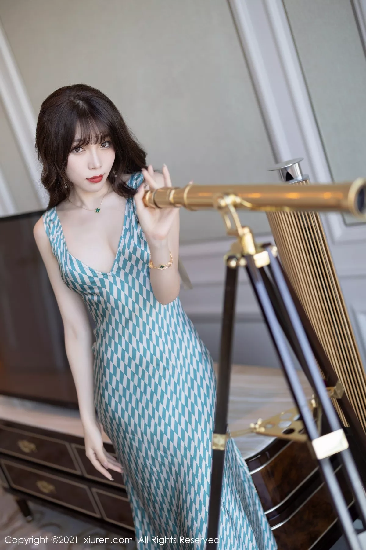 [XiuRen秀人网]第4069期芝芝写真 [64P]-021