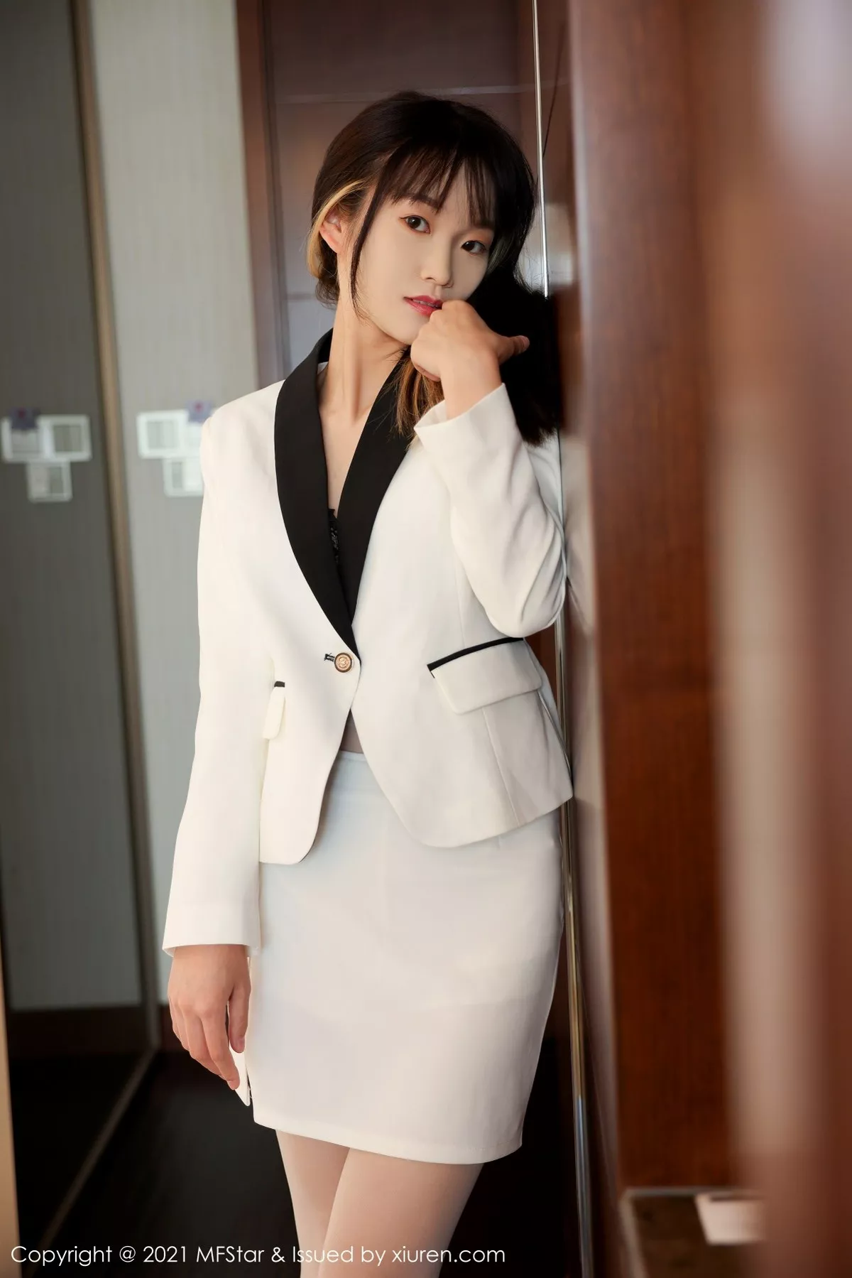 [MFStar模范学院]第535期艾尔莎写真 [40P]-008