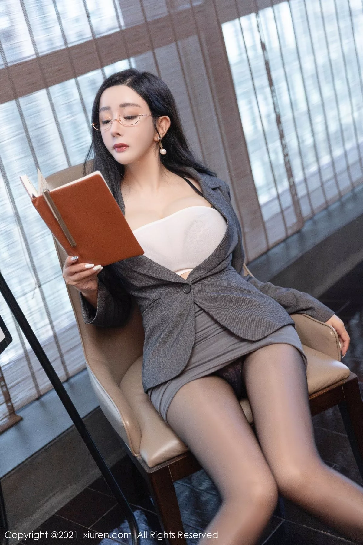 [XiuRen秀人网]第4072期允爾写真 [77P]-014