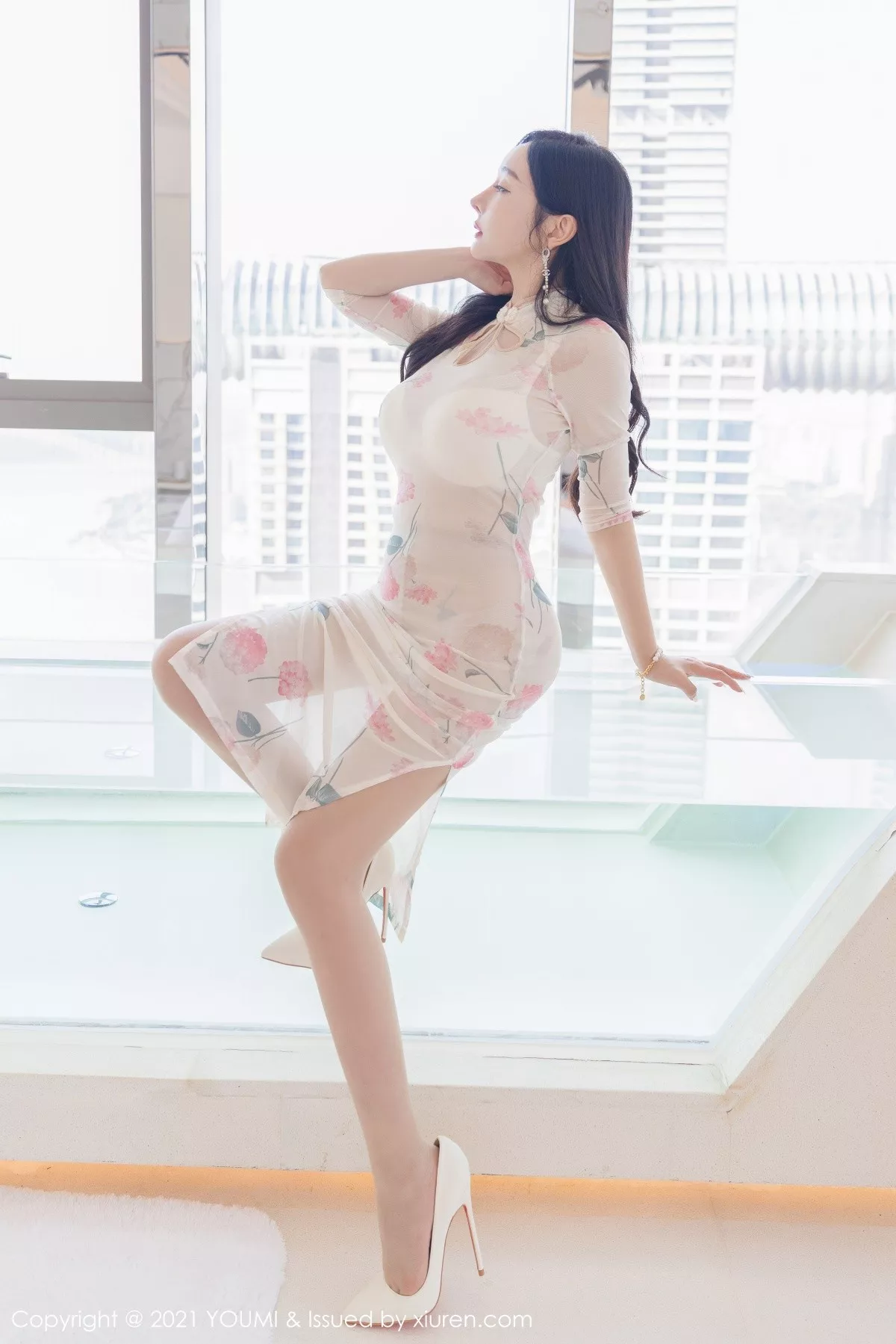 [YouMi尤蜜荟]第706期允爾写真 [58P]-008