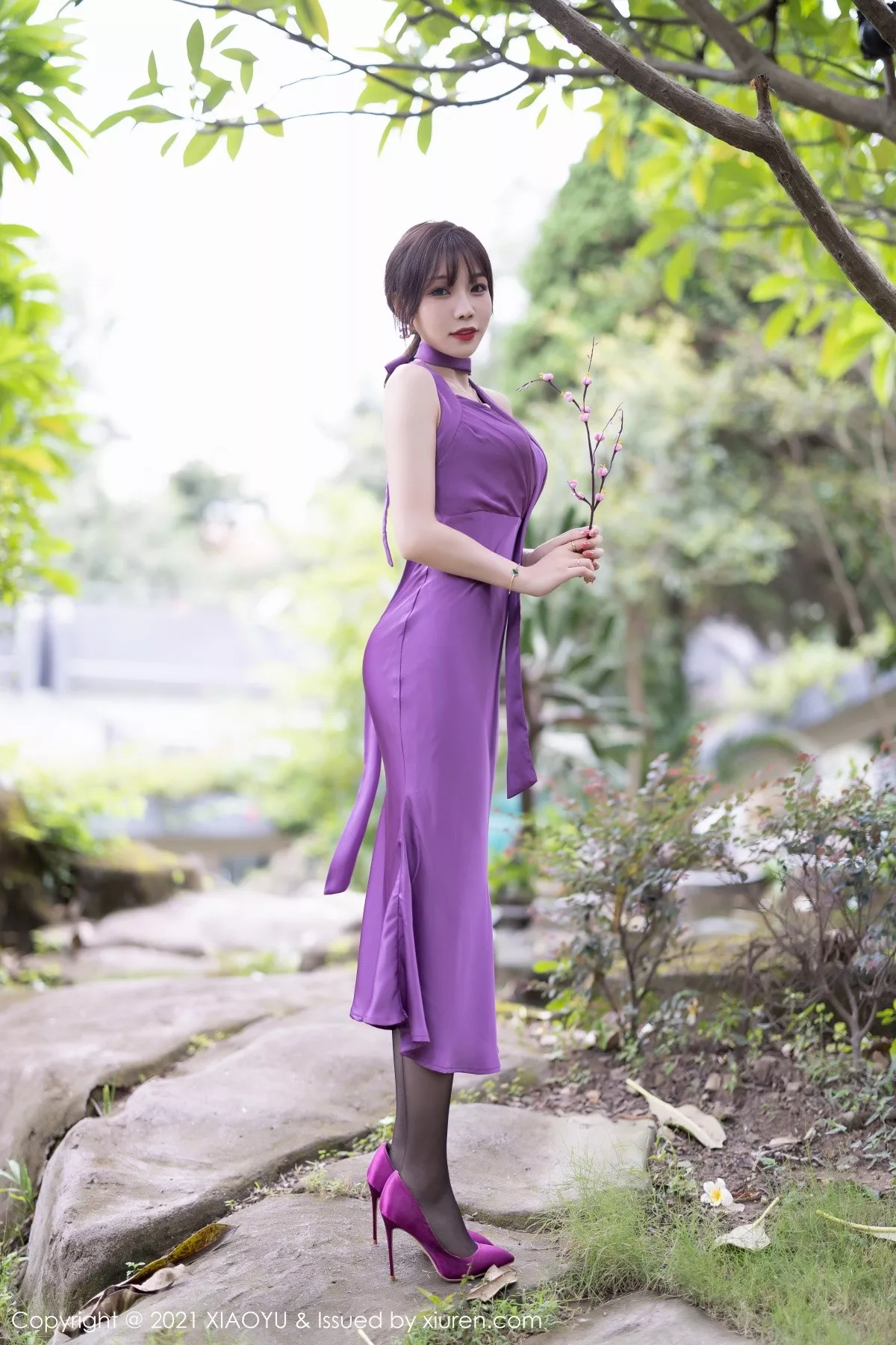 [XiaoYu画语界]第634期芝芝写真 [100P]-001