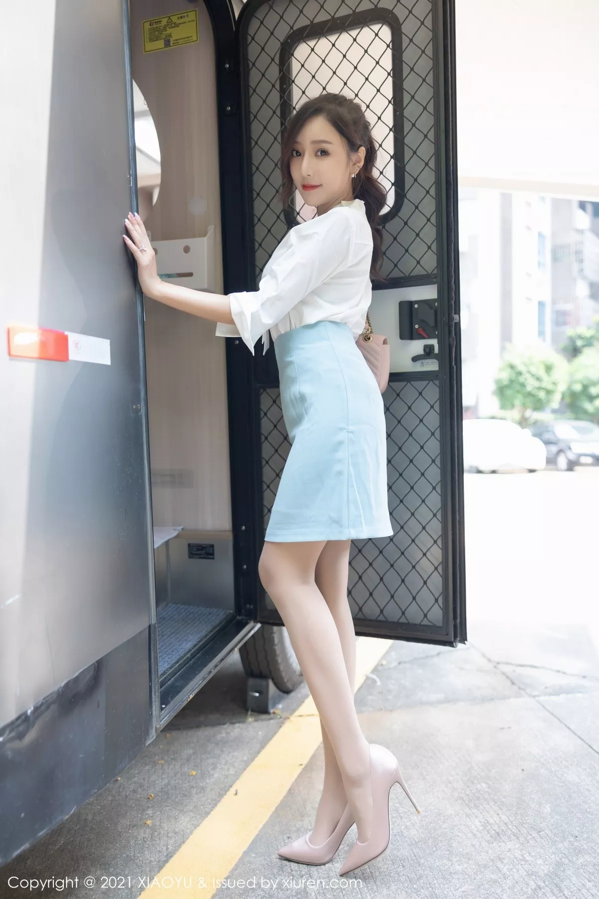 [XiaoYu画语界]第635期王馨瑶写真 [98P]-013
