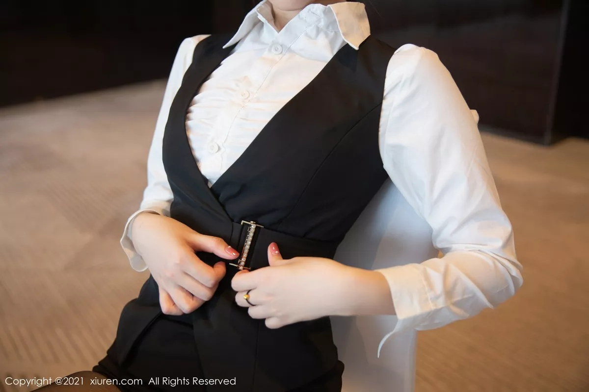 [XiuRen秀人网]第4083期一颗甜蛋黄写真 [78P]-005