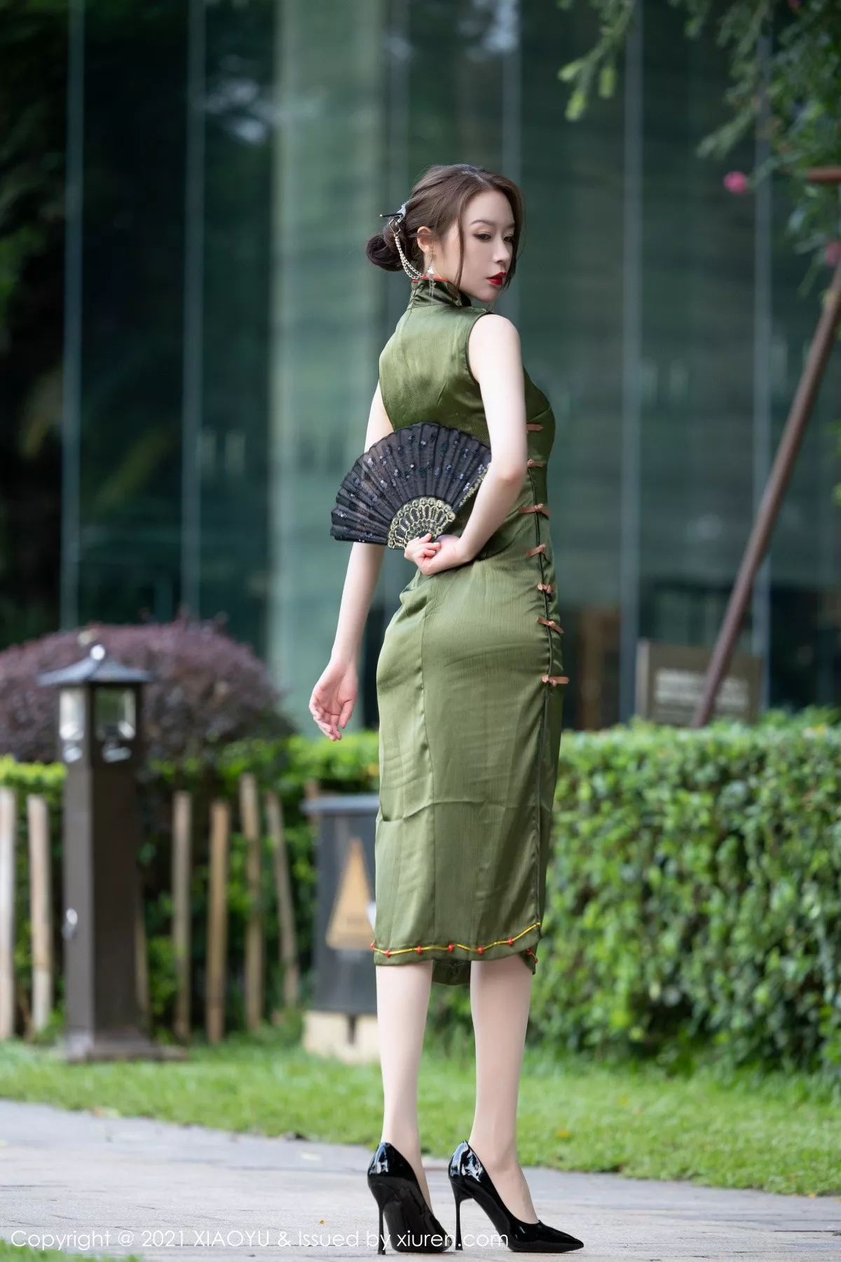 [XiaoYu画语界]第637期梦心月写真 [88P]-001