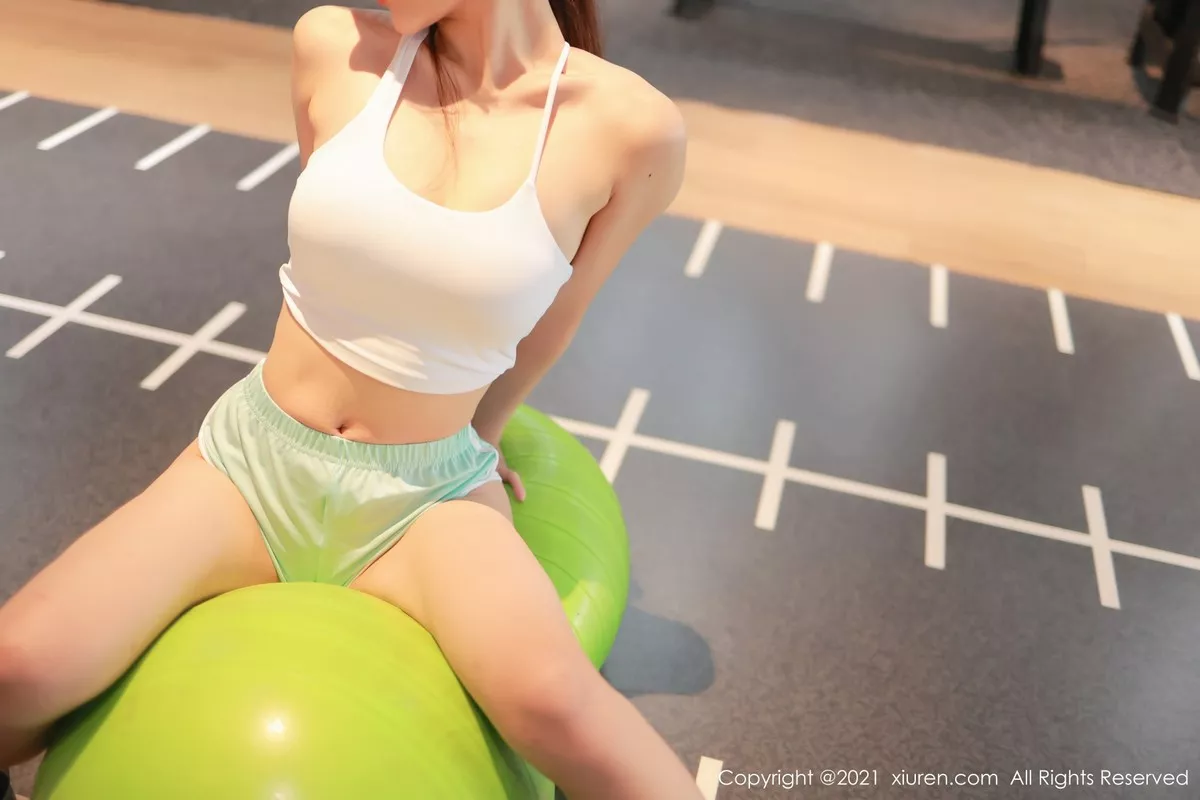 [XiuRen秀人网]第3970期尹甜甜写真 [47P]-031