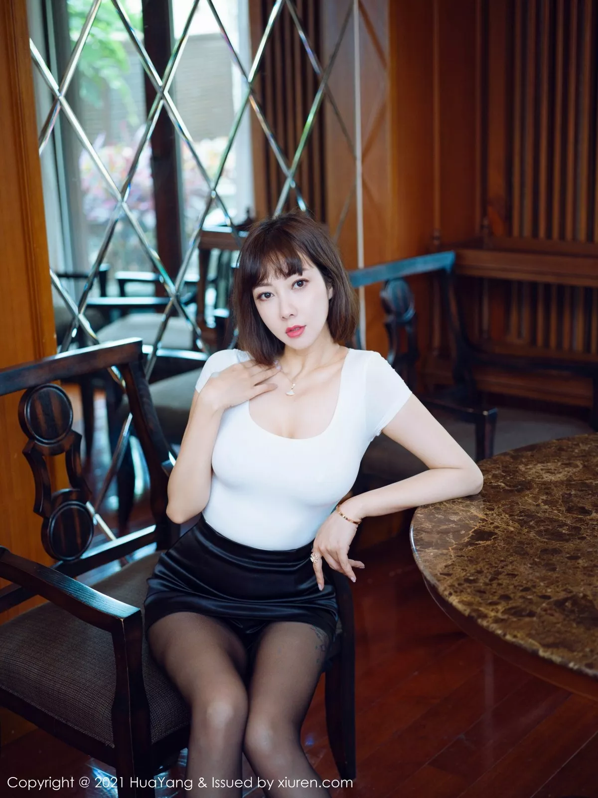 [HuaYang花漾]第452期果儿写真 [47P]-002