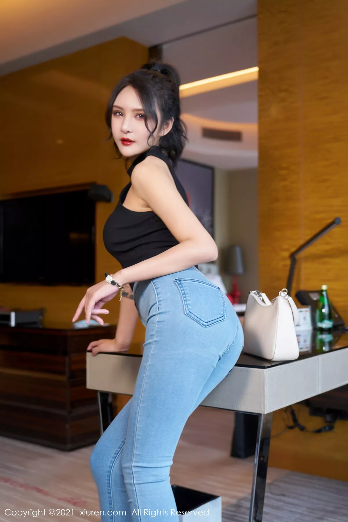 [XiuRen秀人网]第3976期尹菲写真 [72P]-012