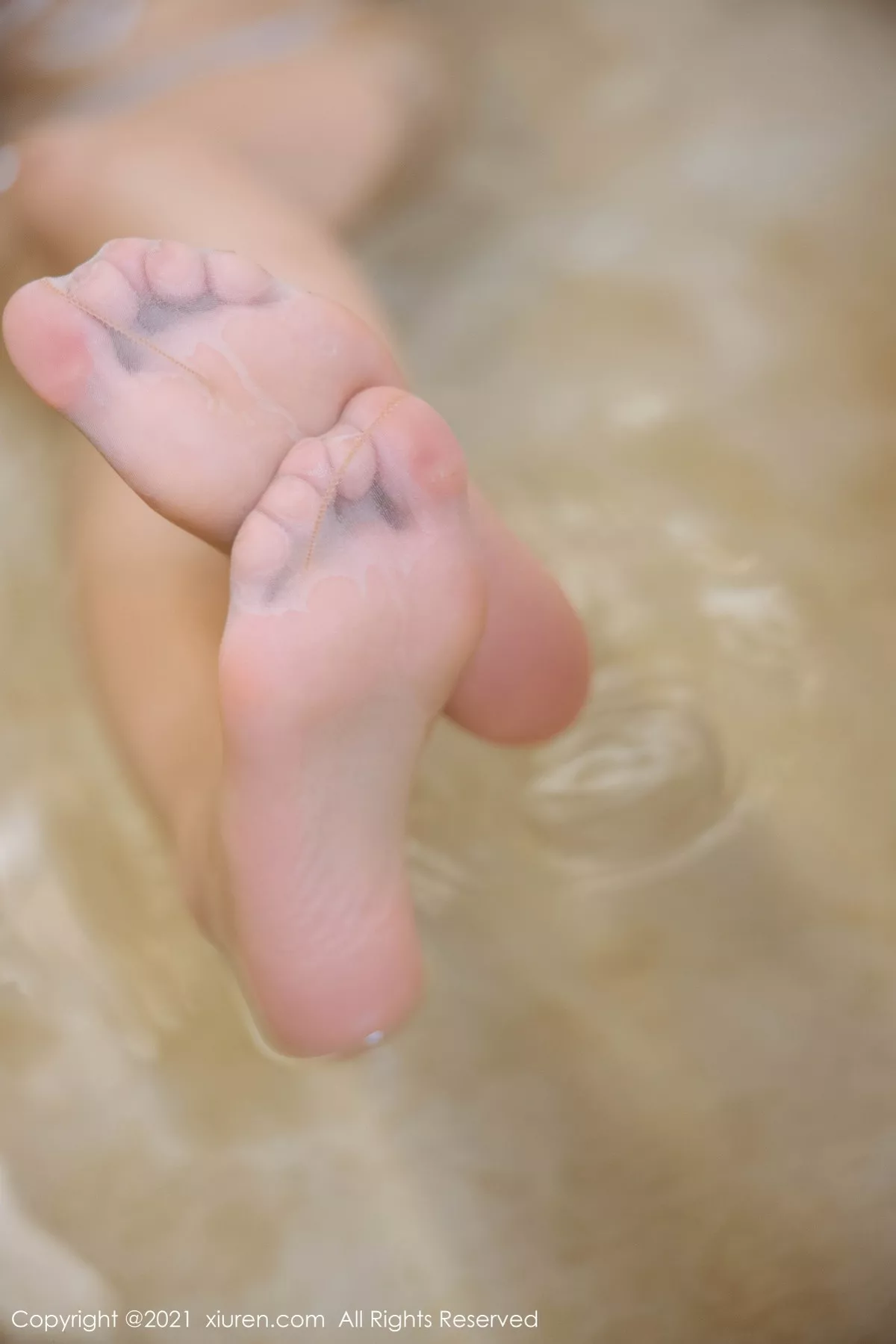 [XiuRen秀人网]第4105期绮里嘉写真 [63P]-063