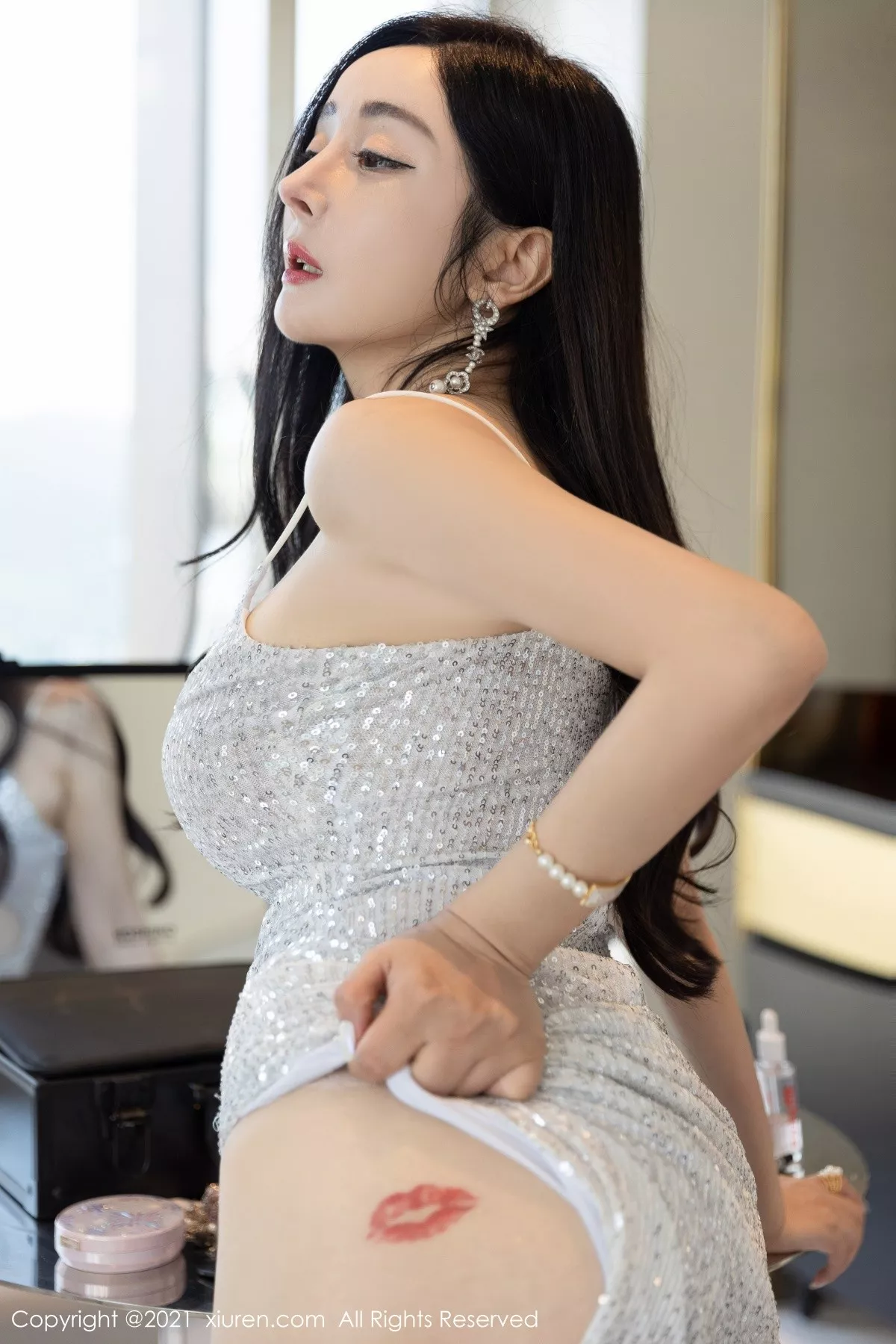 [XiuRen秀人网]第4103期允爾写真 [66P]-010
