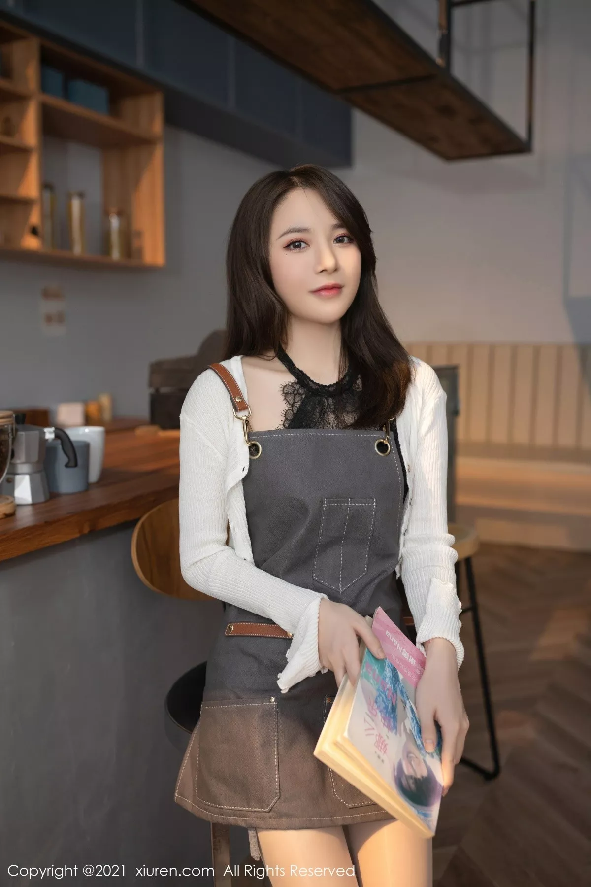 [XiuRen秀人网]第4102期鱼子酱写真 [62P]-004