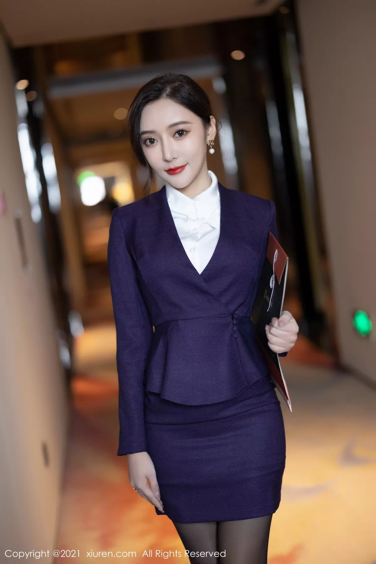 [XiuRen秀人网]第4184期王馨瑶写真 [85P]-001