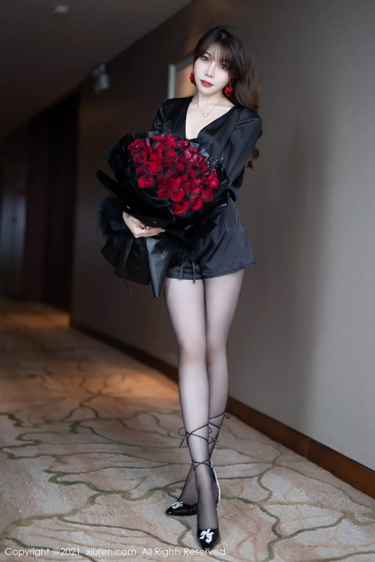 [XiuRen秀人网]第4205期芝芝写真 [84P]-009