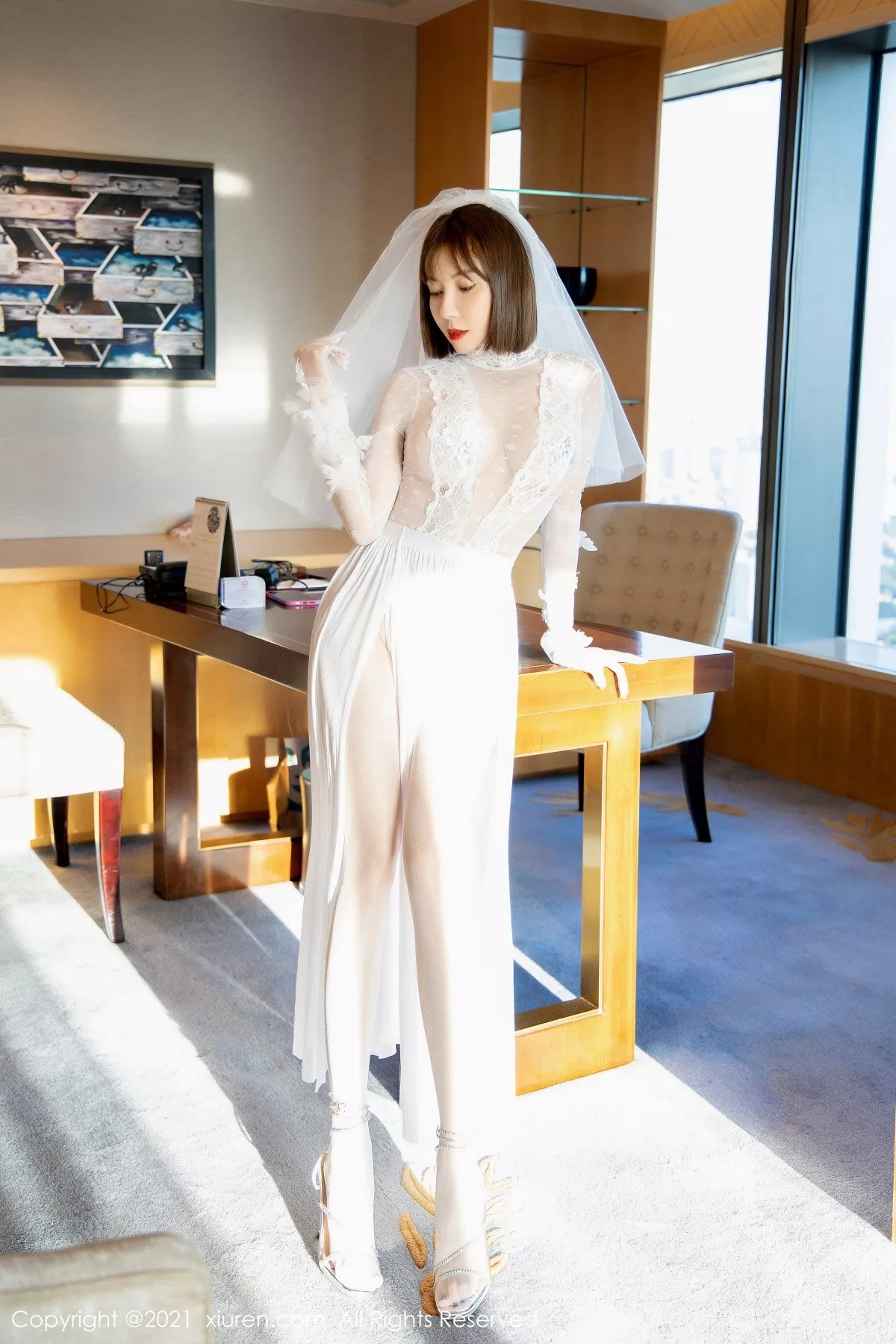 [XiuRen秀人网]第4200期果儿写真 [50P]-002
