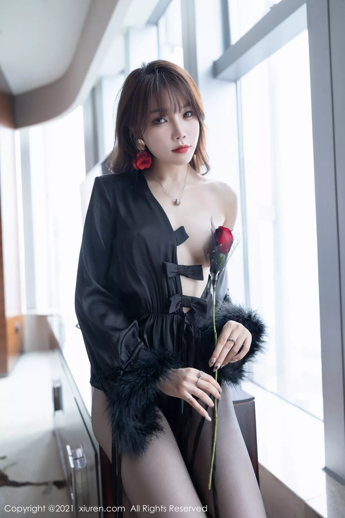 [XiuRen秀人网]第4205期芝芝写真 [84P]-071
