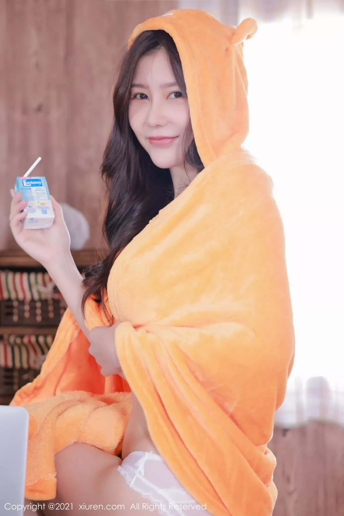 [XiuRen秀人网]第4199期尹甜甜写真 [49P]-009