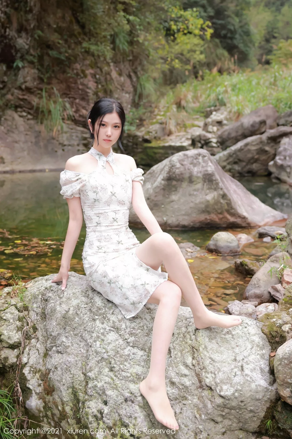 [XiuRen秀人网]第4229期李雅柔写真 [48P]-001