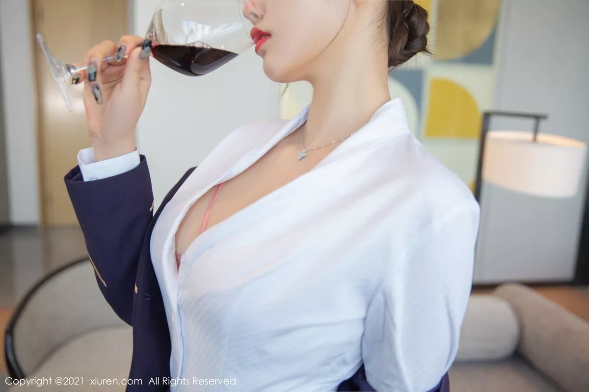 [XiuRen秀人网]第4231期杨晨晨写真 [77P]-017