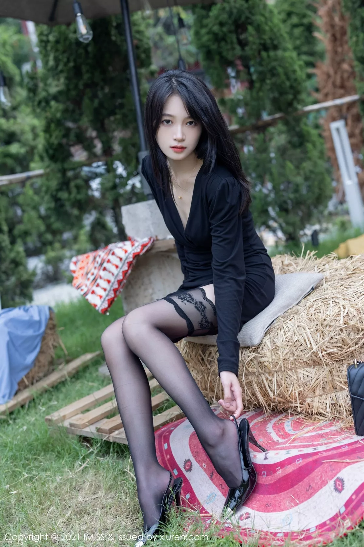 [Imiss爱蜜社]第643期刘奕宁写真 [44P]-005
